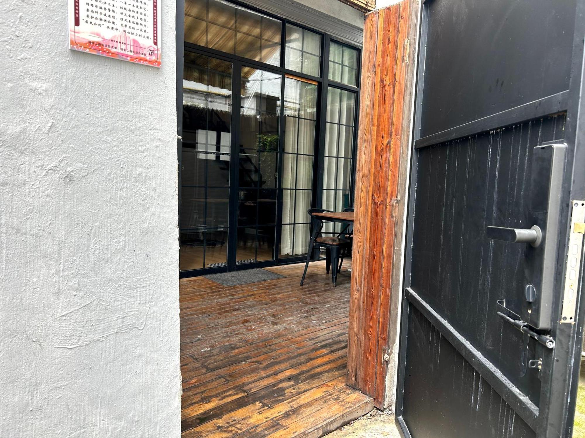 Shanghai Hills & Zinn City Bnb Near Line13 Mid Huaihai Rd & Changle Rd Exterior photo